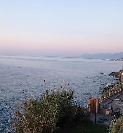 Studio Bord De Mer A Bastia San-Martino-di-Lota 外观 照片